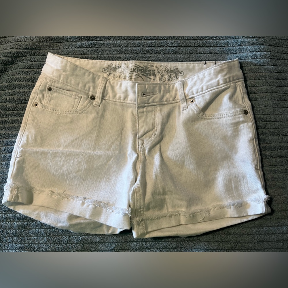 Express shorts - Size 2